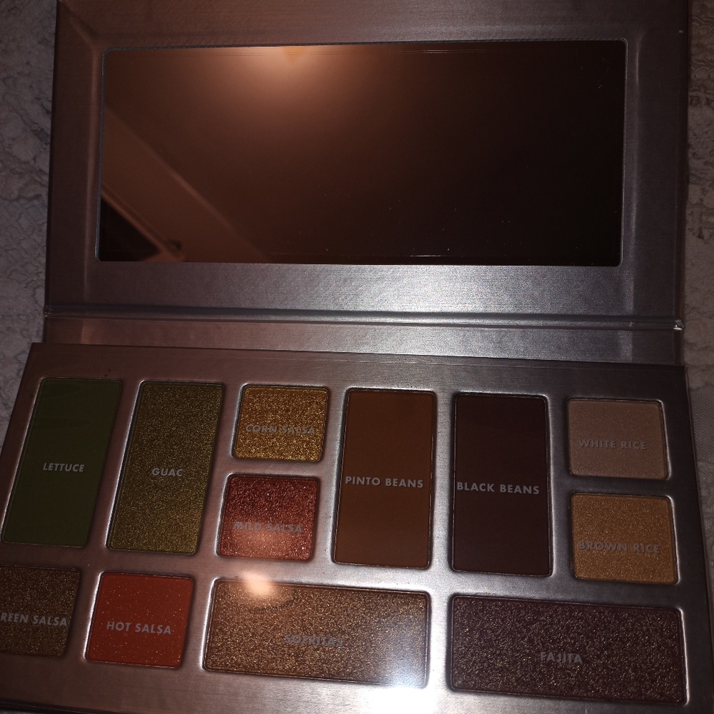 ELF LIMITED EDITION Chipotle Eyeshadow Palette - Picture 12 of 12